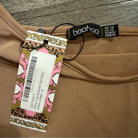 NWT boohoo tan one shoulder mini dress with slit - US size 10 - Picture 3 of 3